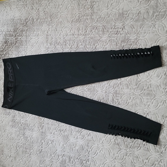 Nike Pants - Nike pro super high rise leggings Small